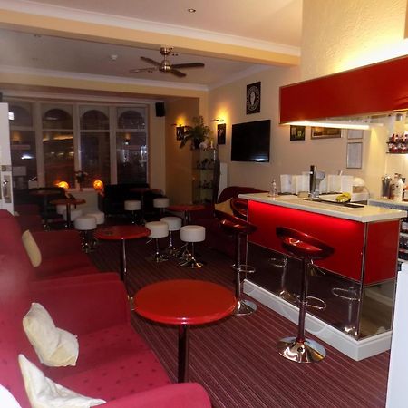 The Norwood Bed & Breakfast Блекпул Екстериор снимка