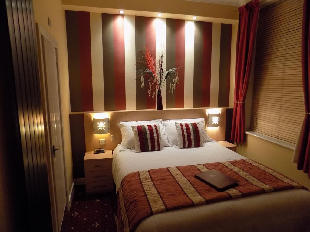 The Norwood Bed & Breakfast Блекпул Стая снимка